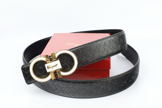 Ferragamo Boutique Belts 085